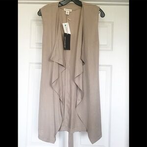 NWT Artisan Ny Sleeveless Waterfall Cardigan Sz M
